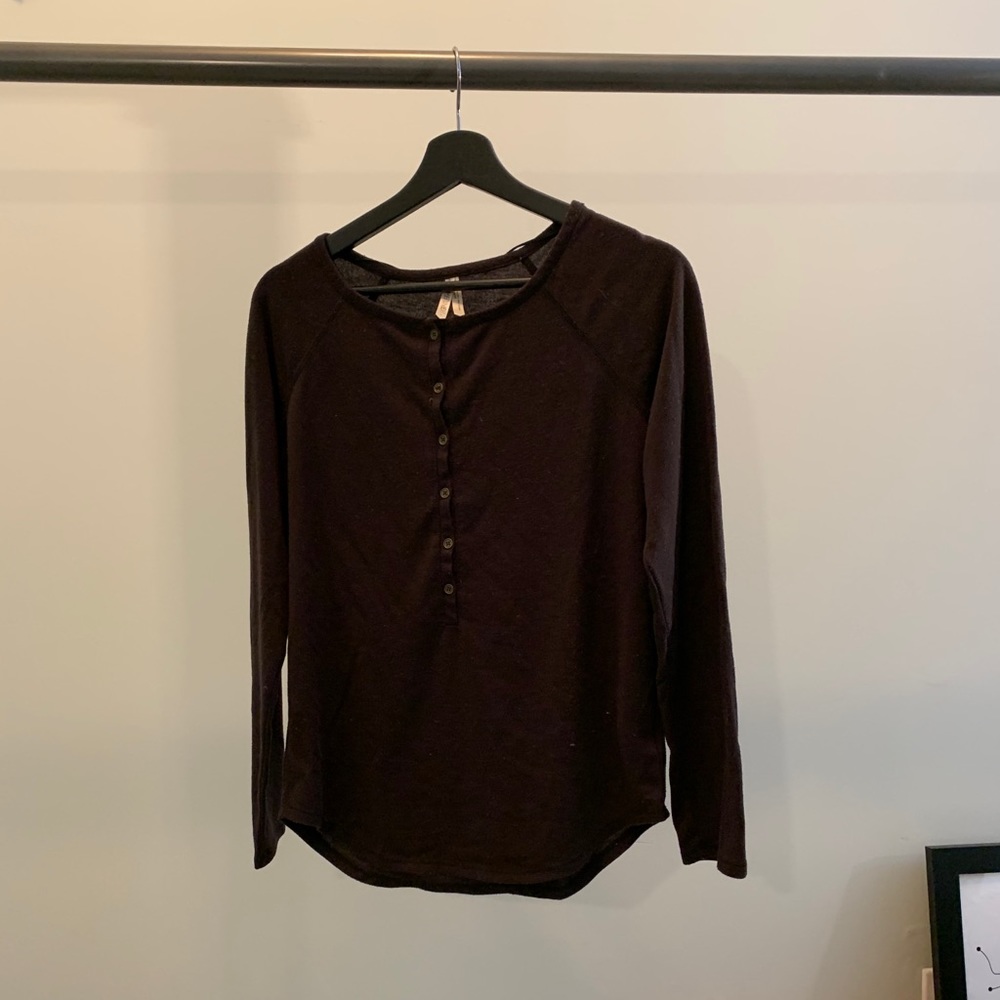 Thick raglan long sleeve shirt with buttons